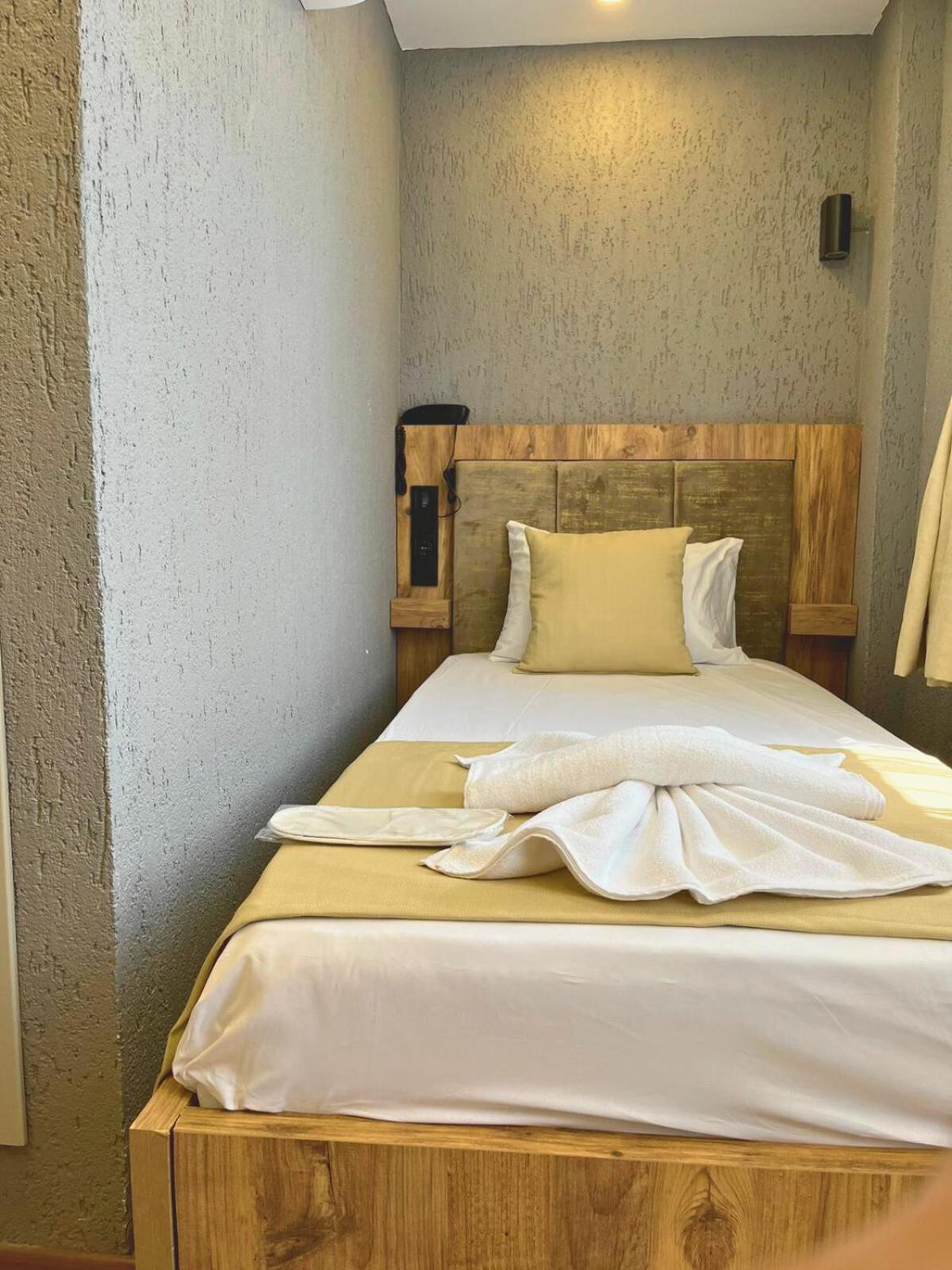 Yellow Bull Istanbul Hotel 外观 照片